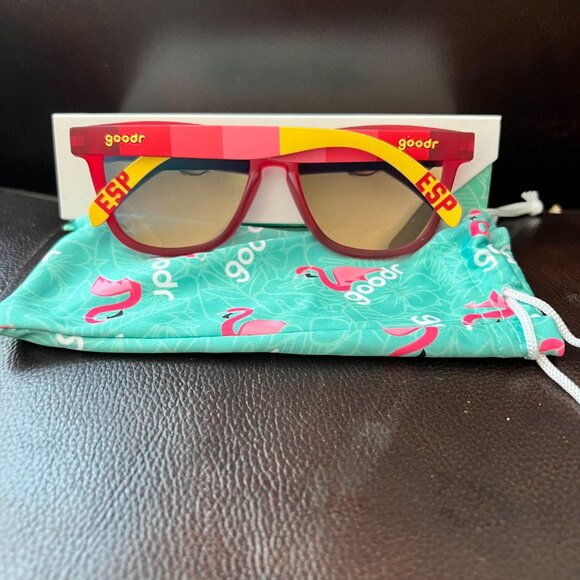 Goodr polarized sunglasses - Picture 3 of 3